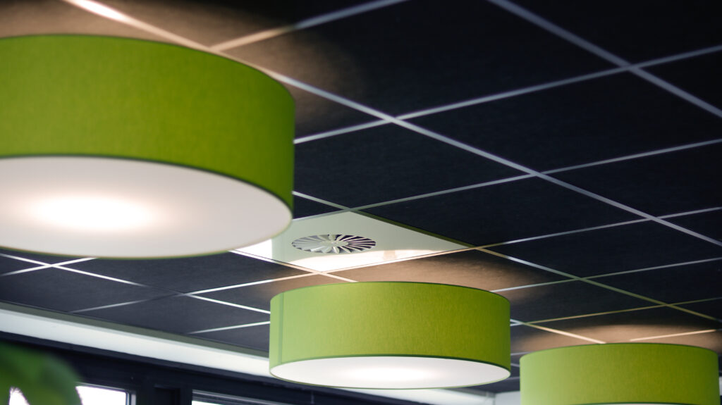 9dcbd4aa-b1ef-477d-ac17-6615413b85ee