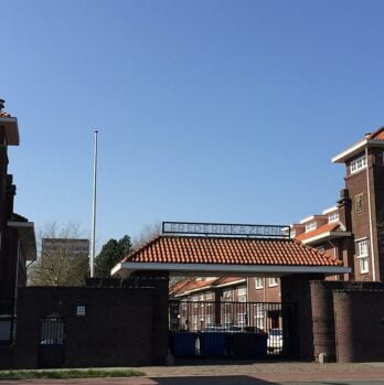 Frederikkazerne,_Den_Haag_(2020)